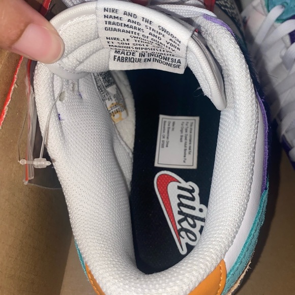 Sold - Picture 4 of 5